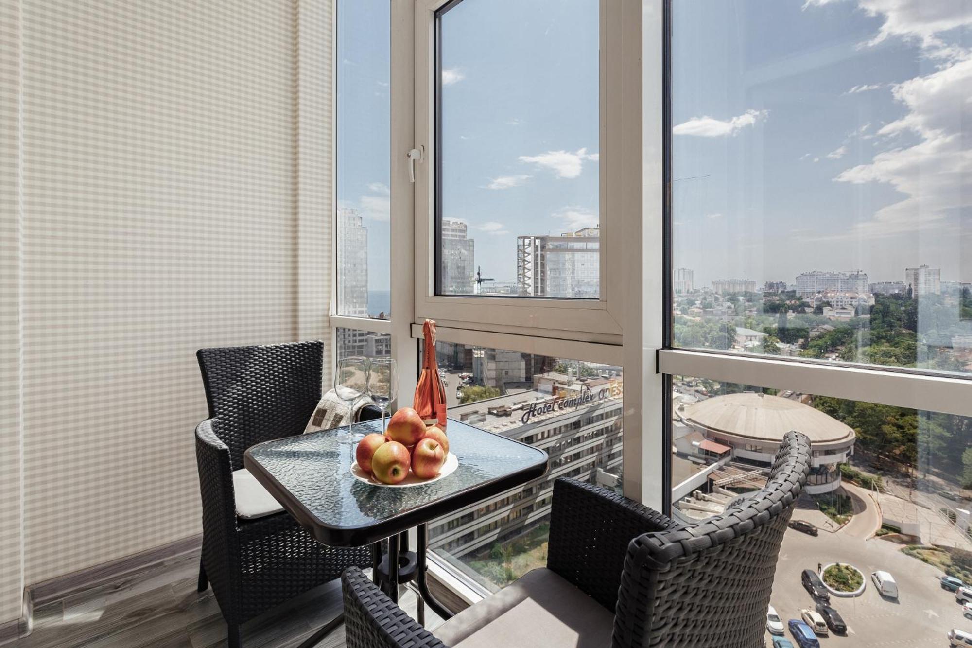 Plaza Arcadia Apartments Odessa Quarto foto